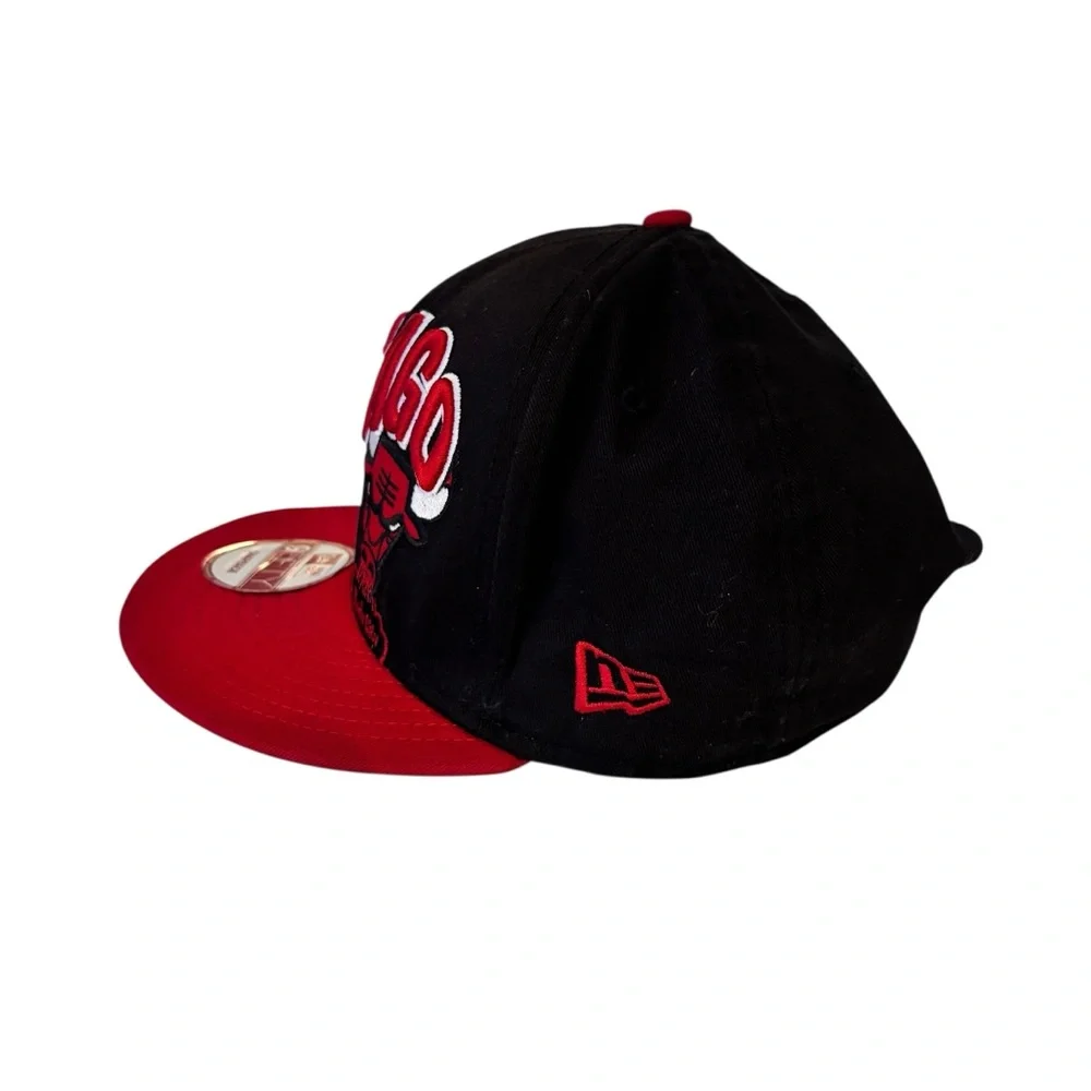 Chicago Bulls ERA Embroidered Red Windy City 9fifty Adjustable Snapback Hat